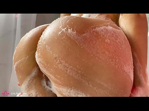 ❤️ Sinasasal ni Brunette ang Pussy gamit ang Vibrator sa Matinding Orgasm sa Shower ☑ Anal porn sa amin tl.sexuria-net.ru
